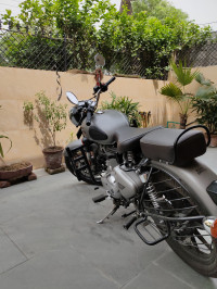 Royal Enfield Classic Gunmetal Grey 2021 Model