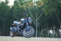 Matt Black Bajaj Dominar 400