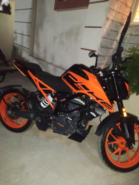 Electronic Orange KTM Duke 200