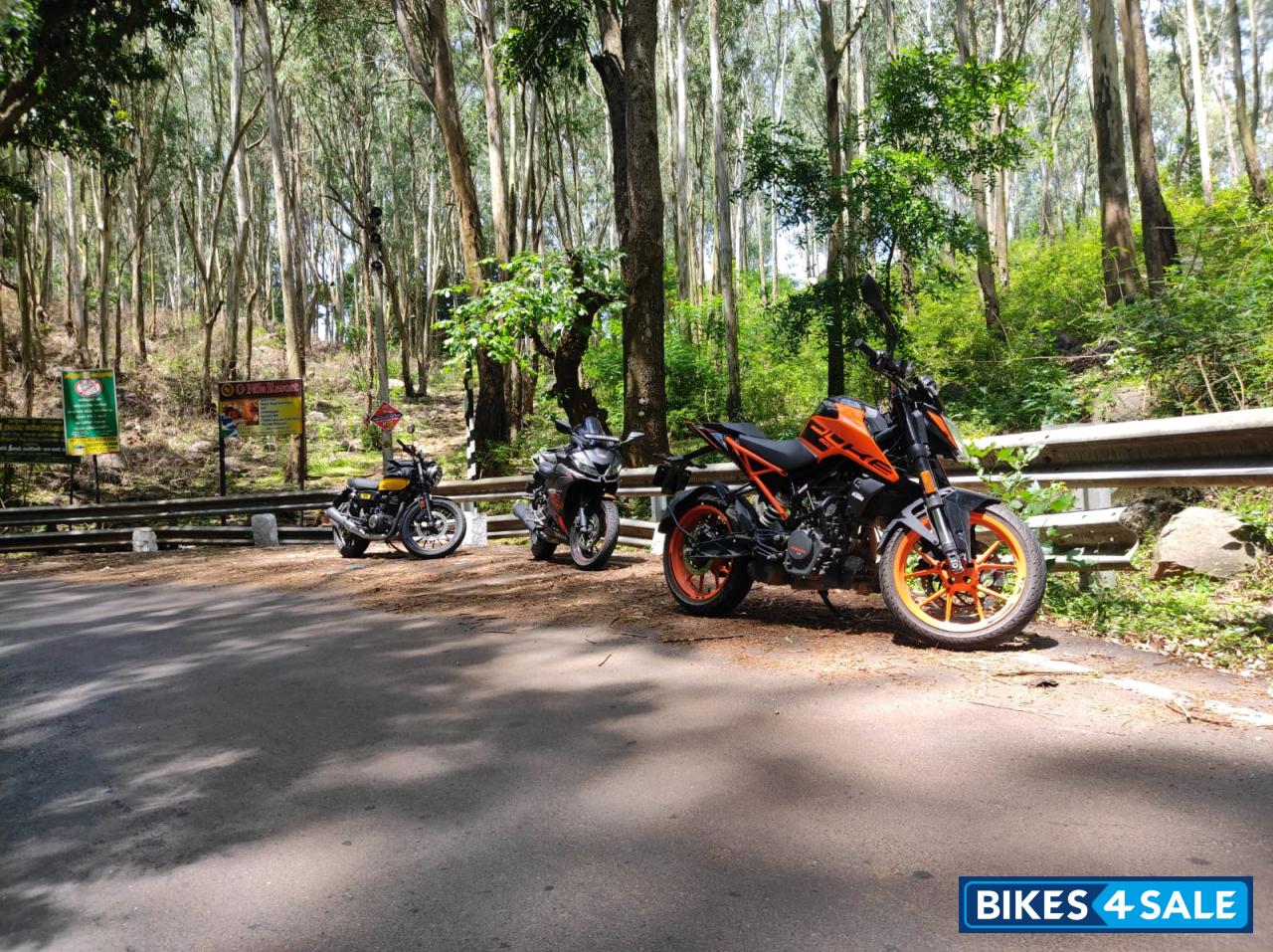 Electronic Orange KTM Duke 200