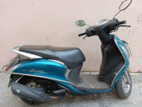 Peacock Blue Yamaha Fascino