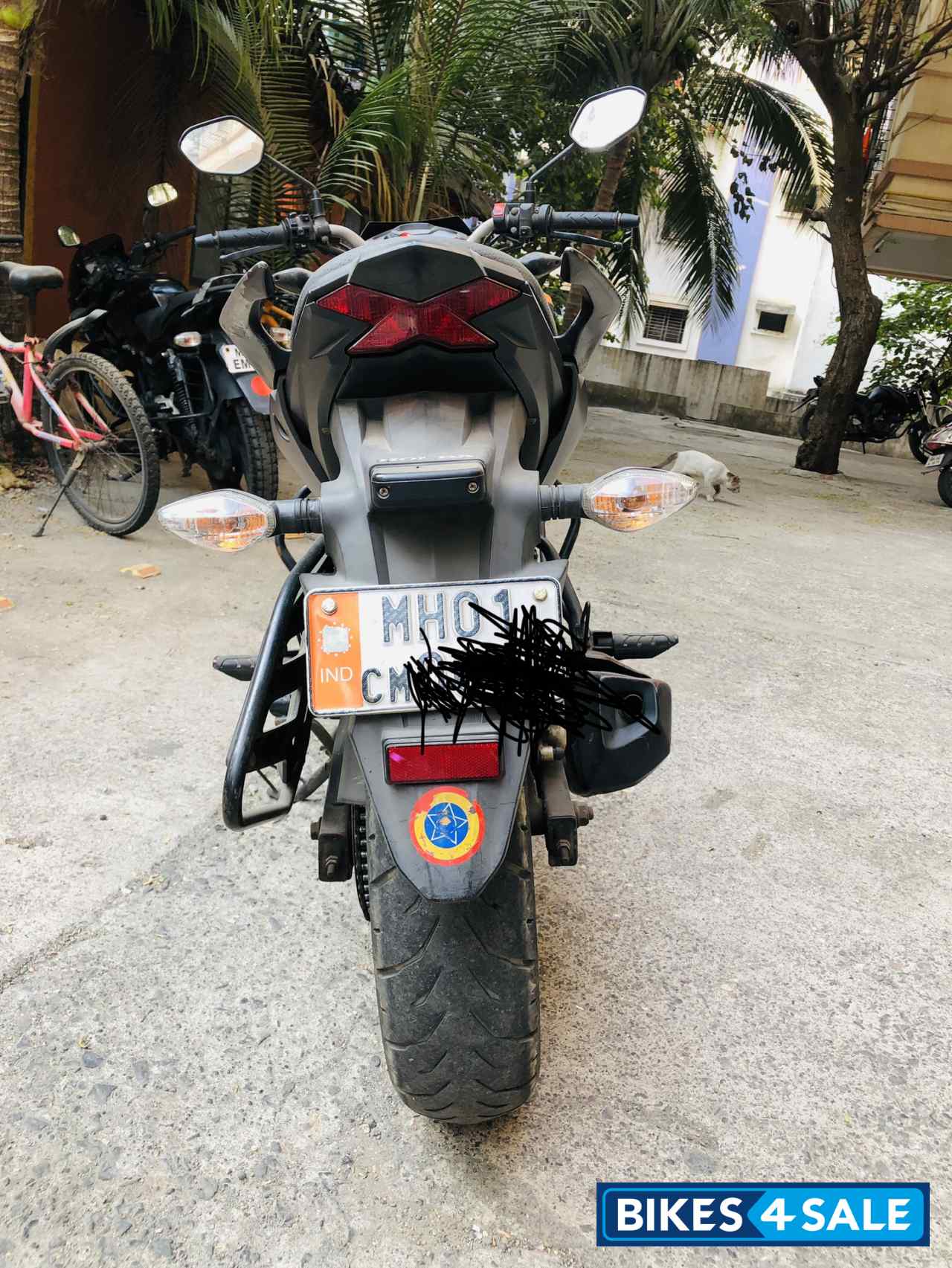 Mars Orange Honda CB Hornet 160R ABS