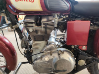 Cherry Red Royal Enfield Classic Classic 350 UCE 350 BSIII