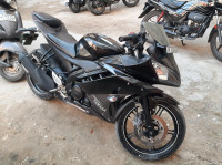 Yamaha YZF R15 V2