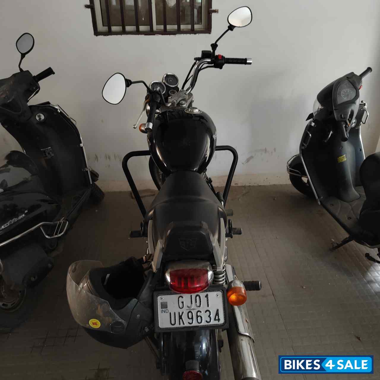 Royal Enfield Thunderbird 350