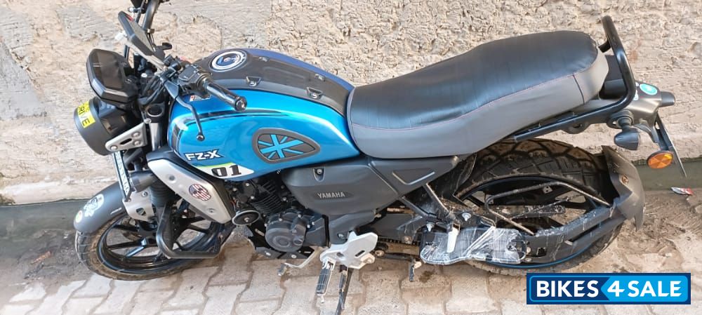 Yamaha FZ-X