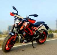 KTM Duke 200