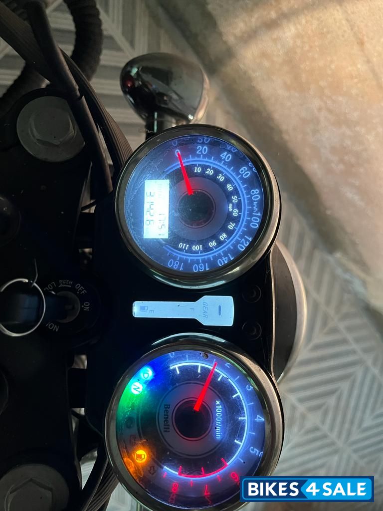 Benelli Imperiale 400 BS6