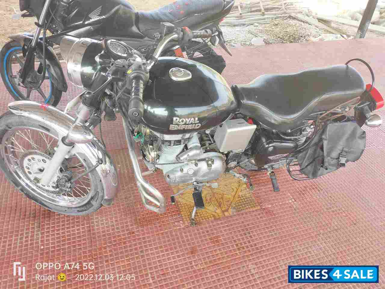 Dark Green Royal Enfield Bullet Electra Twinspark