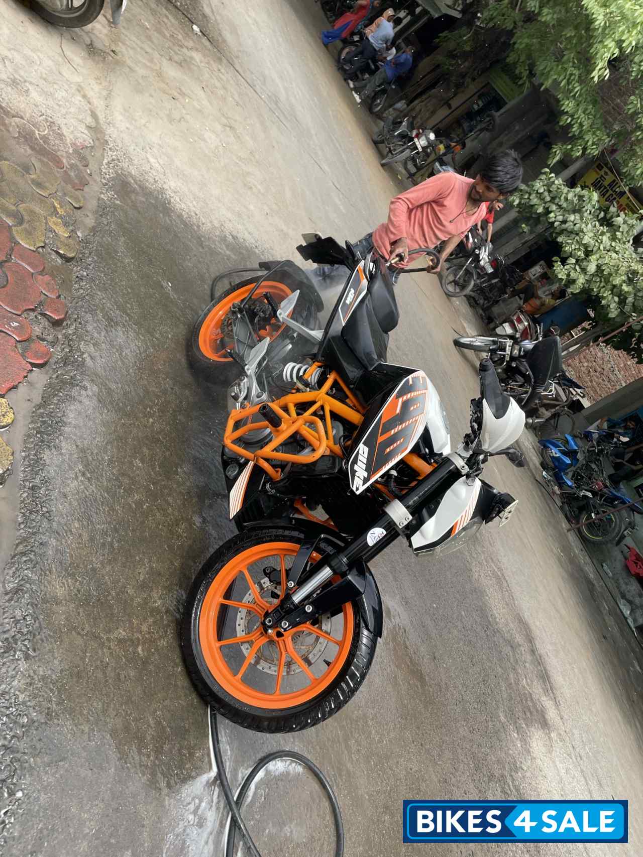 KTM Duke 390