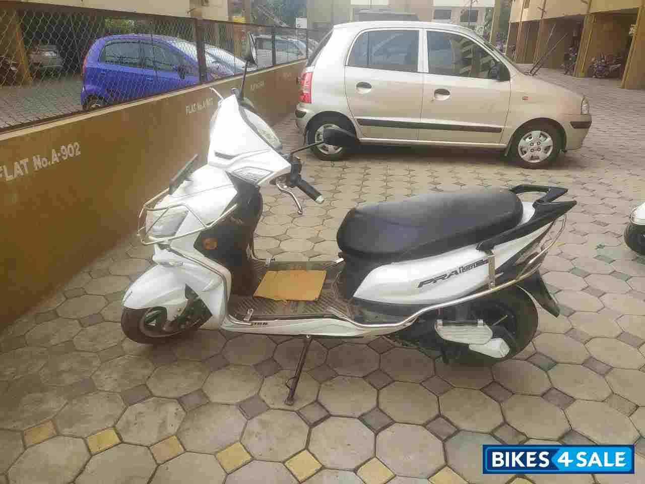 Pearl White Okinawa Praise Pro Pearl White Okinawa Praise Pro