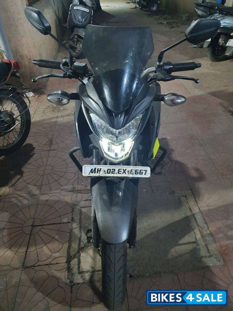 Green Honda CB Hornet 160R