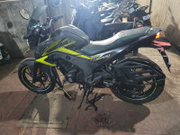 Green Honda CB Hornet 160R
