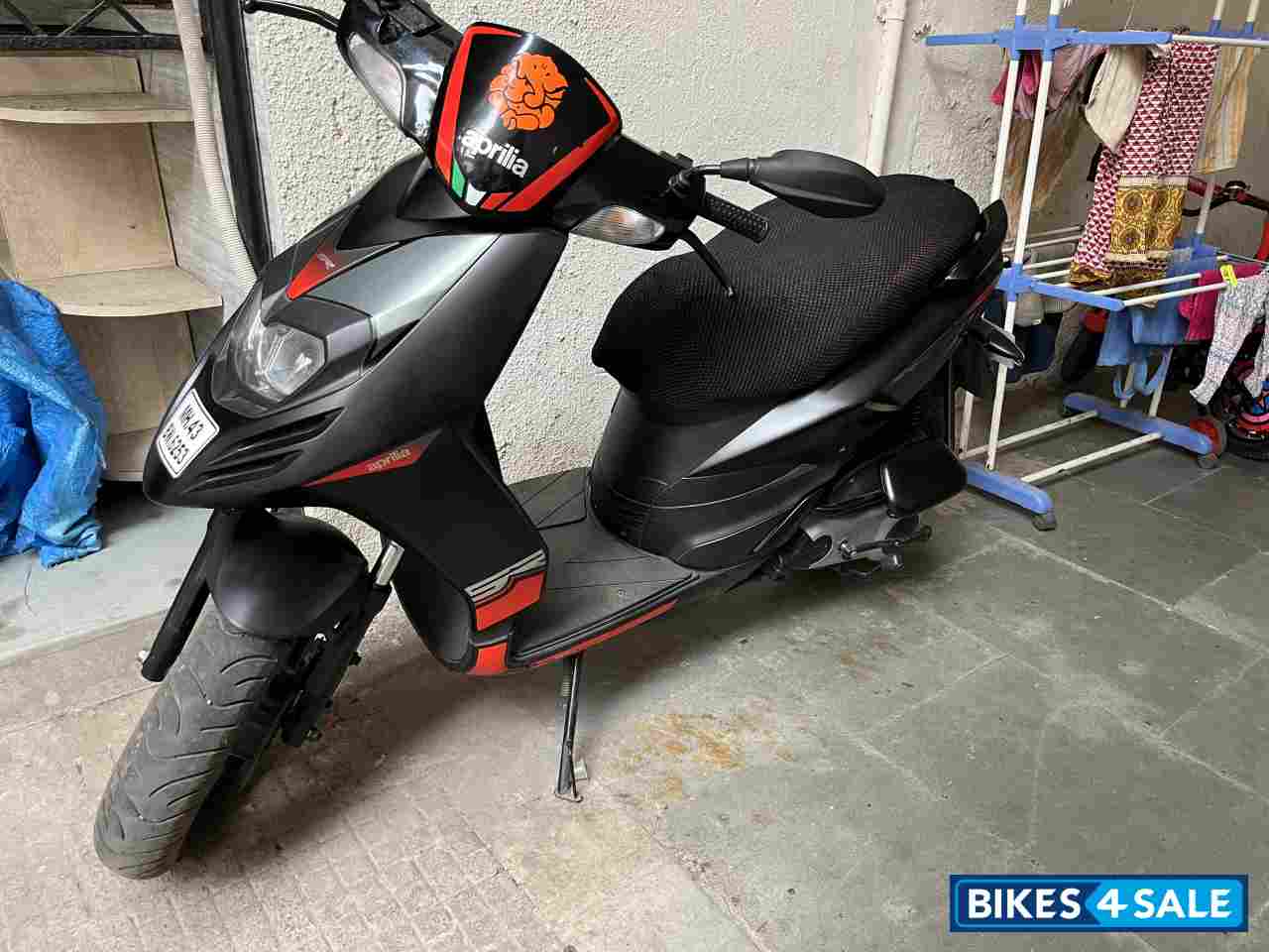 Refer To Photos (black N Red) Aprilia SR 150