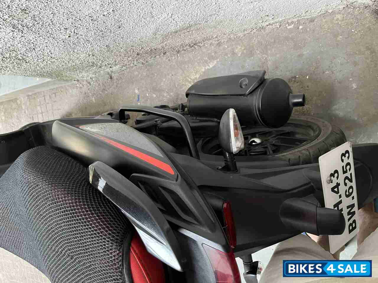 Refer To Photos (black N Red) Aprilia SR 150