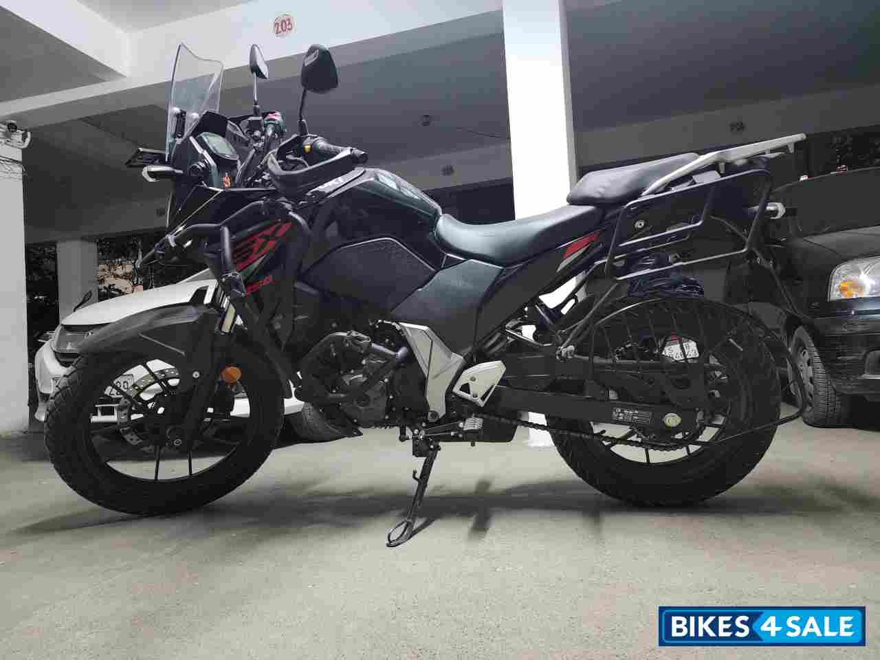 Black Suzuki V-Strom 250