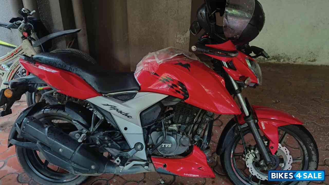 TVS Apache RTR 160 4V