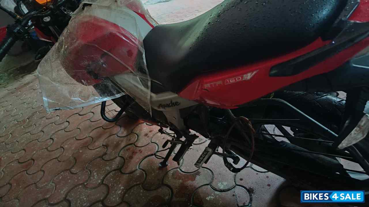 TVS Apache RTR 160 4V