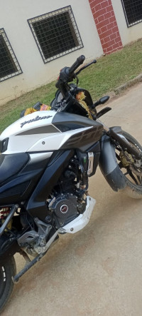 Bajaj Pulsar NS200