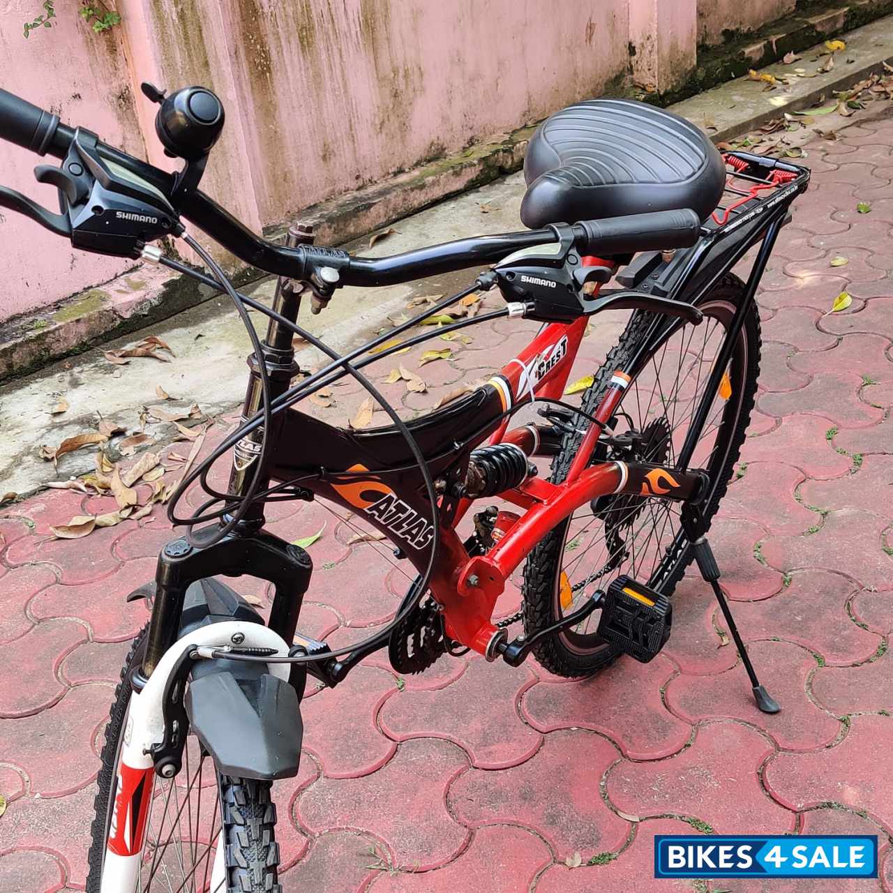 Atlas crest dual suspension bike