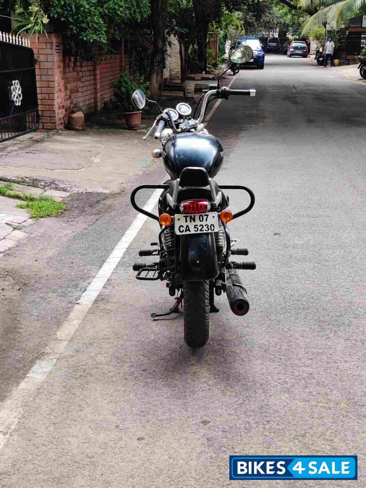 Royal Enfield Thunderbird 350 Royal Enfield Thunderbird 350
