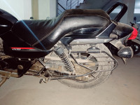 Bajaj Avenger Street 220