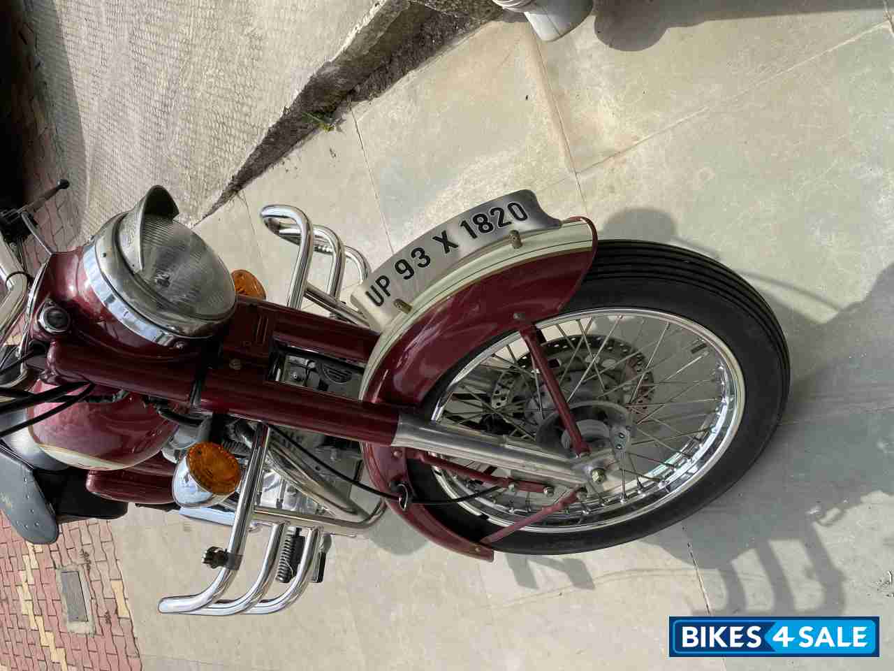 Maroon Royal Enfield Classic 350