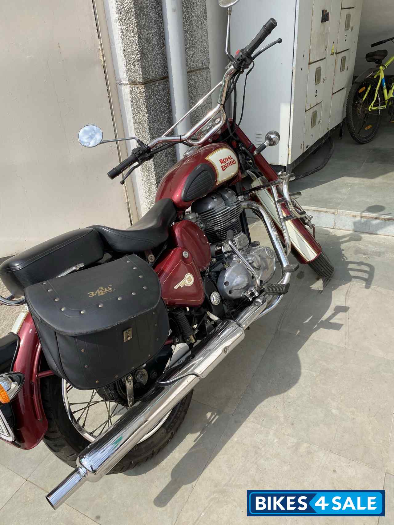 Maroon Royal Enfield Classic 350