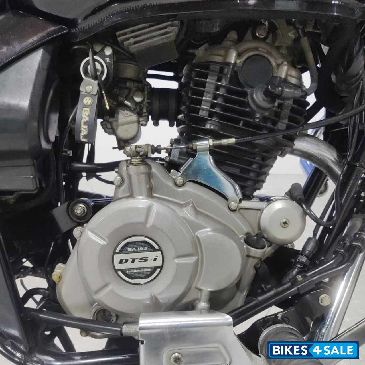 Bajaj Avenger Cruise 220