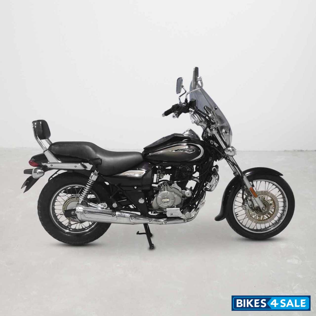 Bajaj Avenger Cruise 220