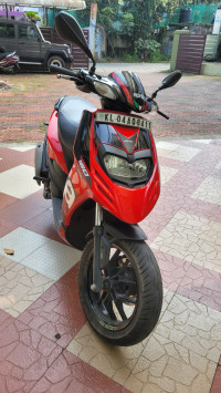 Aprilia SR 160 Std ABS