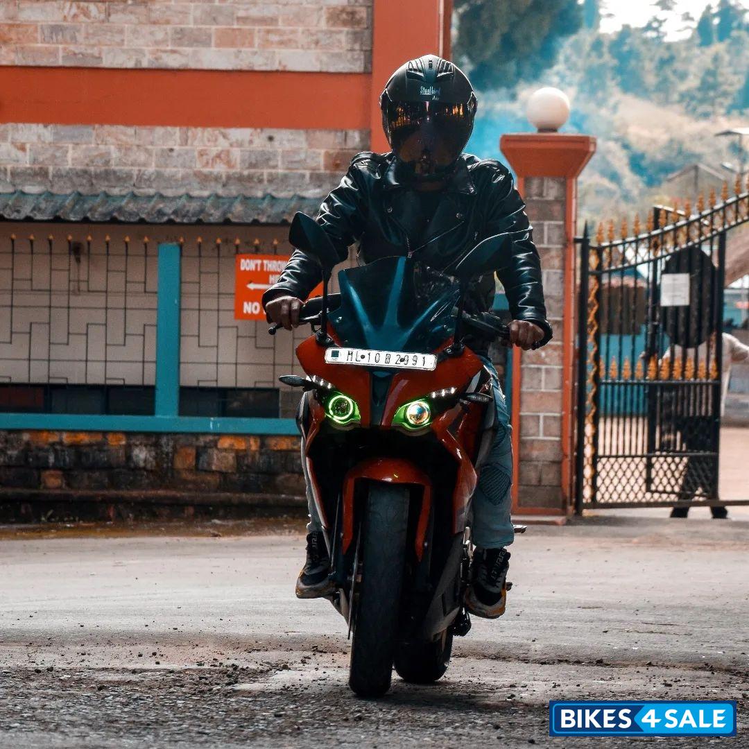 Red Bajaj Pulsar RS 200 ABS