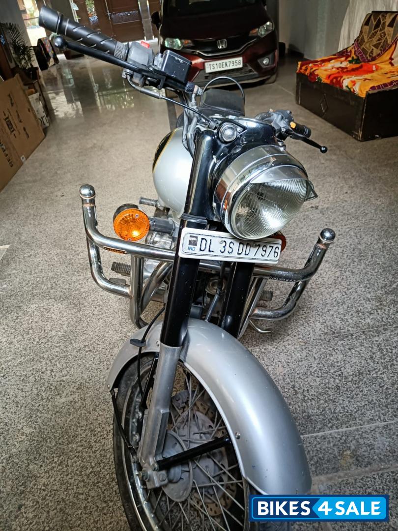 Royal Enfield Classic 350 Royal Enfield Classic 350