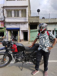 Rock Red Royal Enfield Himalayan 2021