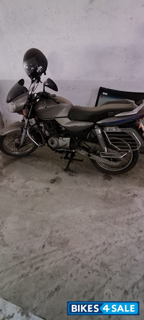 Bajaj Discover DTSi 125
