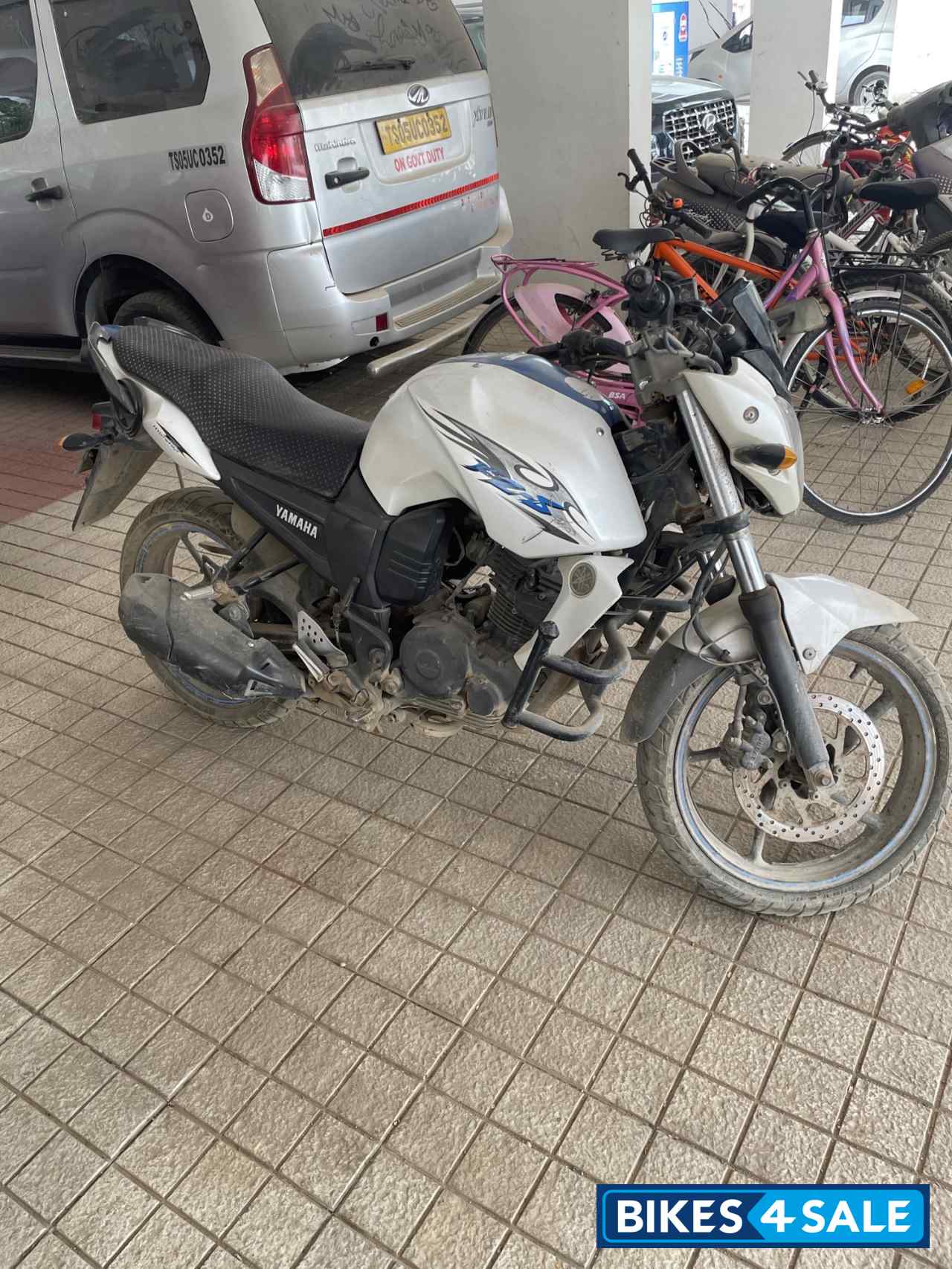 Yamaha FZ-S Yamaha FZ-S