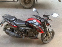 TVS Apache RTR 200 4V