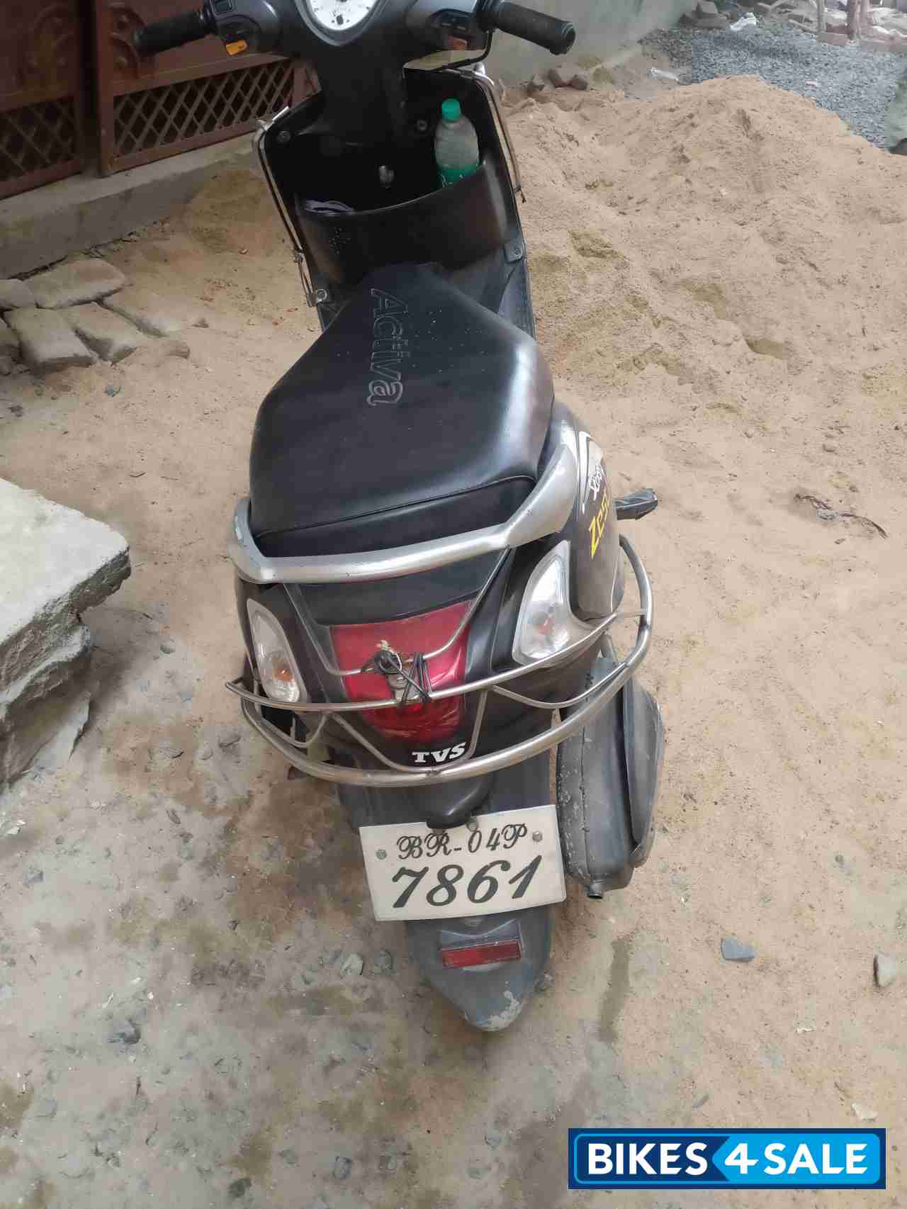 TVS Scooty Zest