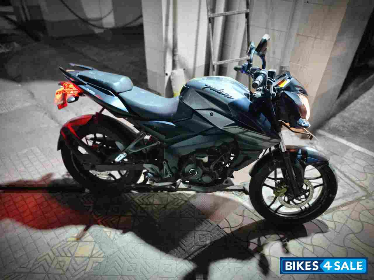 Grey Bajaj Pulsar NS 160