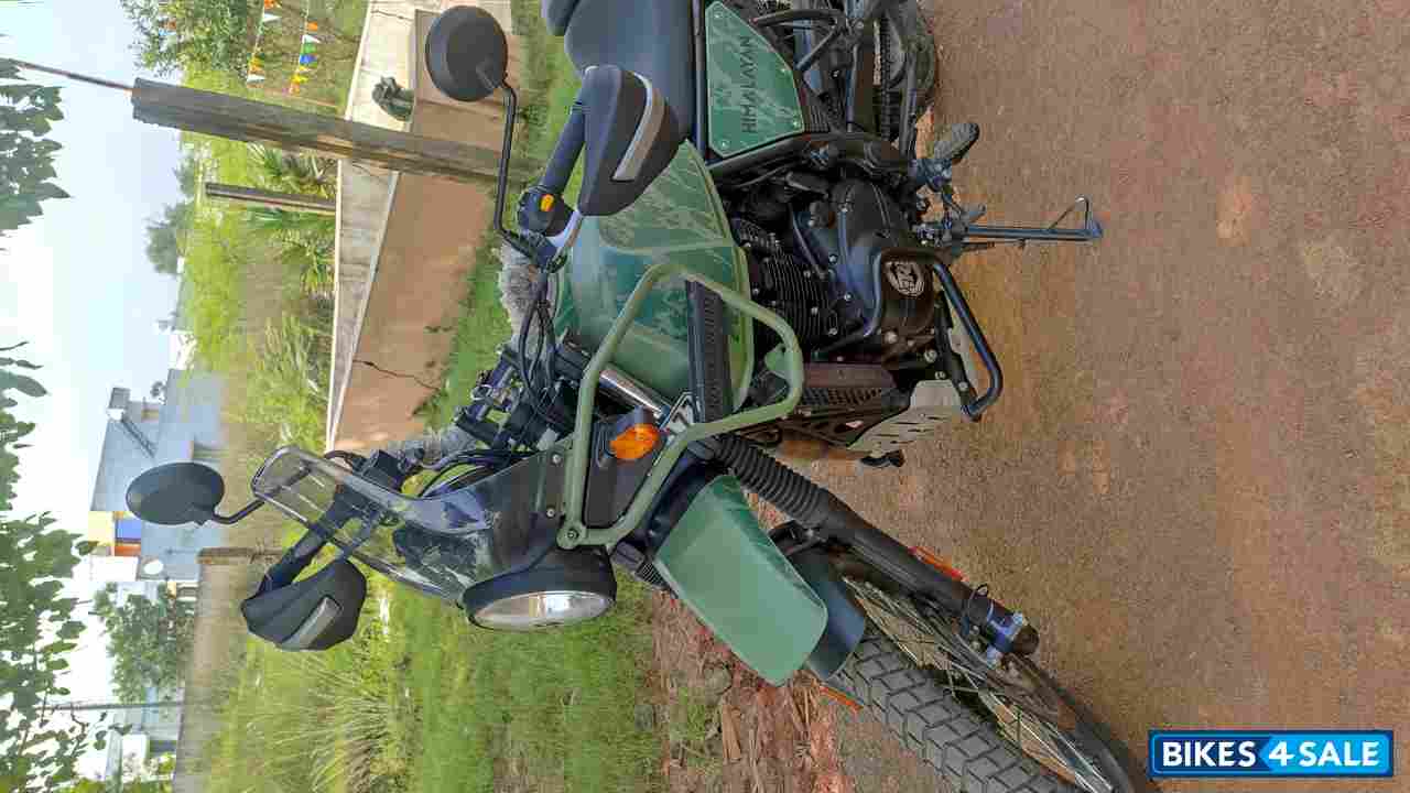 Pine Green Royal Enfield Himalayan BS VI