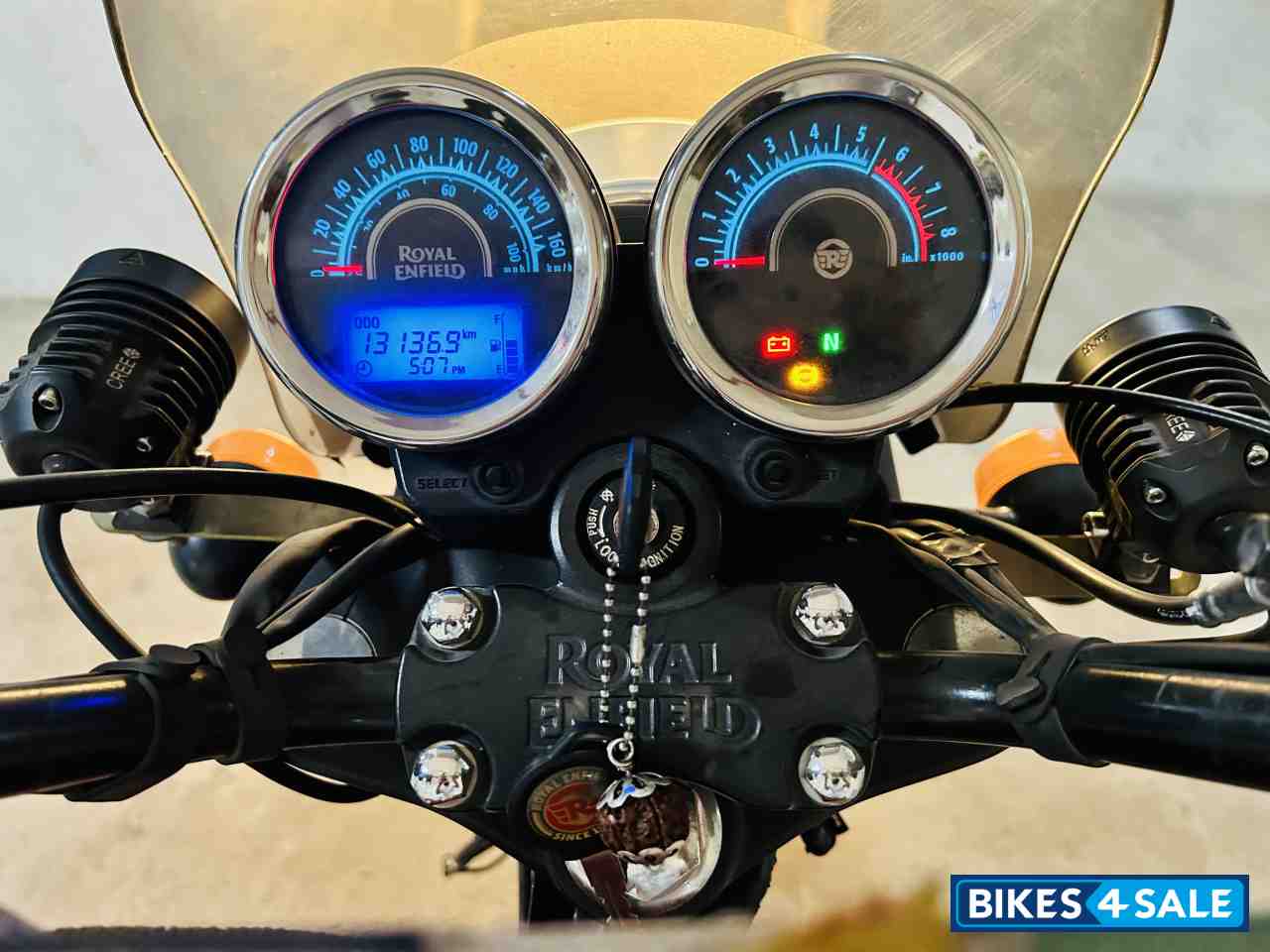 Red Royal Enfield Thunderbird X 350