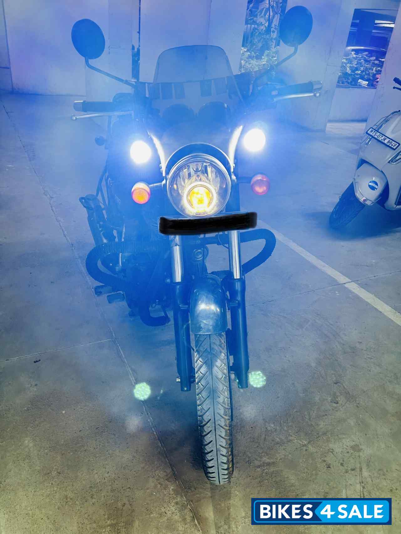 Red Royal Enfield Thunderbird X 350