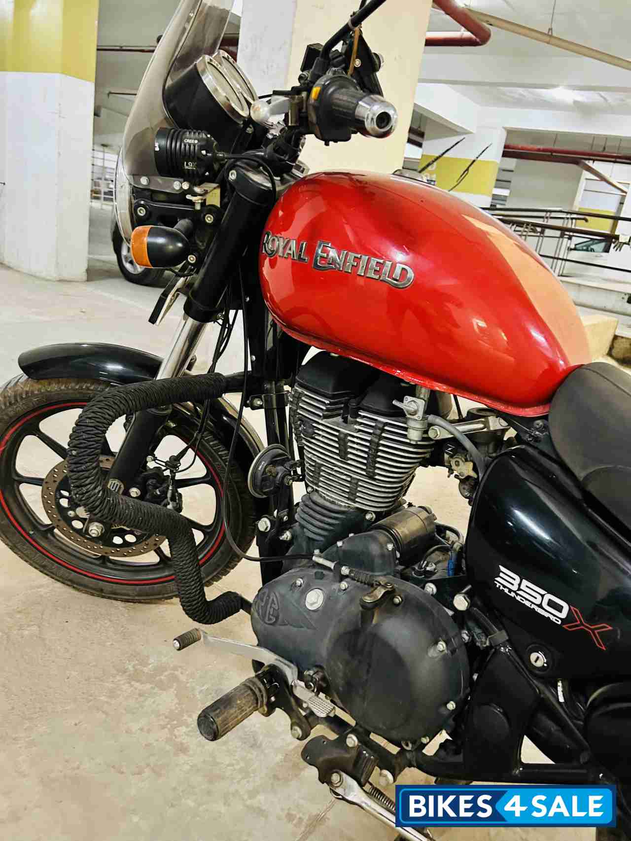 Red Royal Enfield Thunderbird X 350