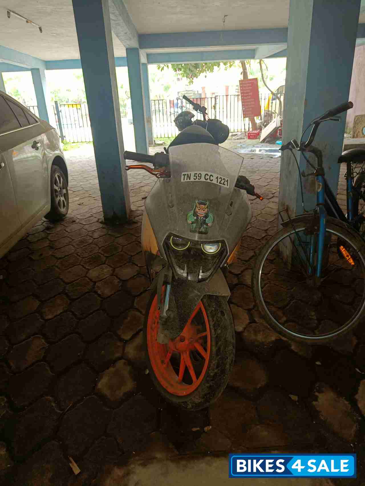 White And Orange KTM RC 200