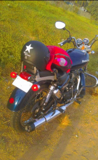 Royal Enfield Thunderbird 350  Model