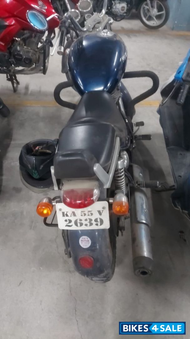 Marine Blue Royal Enfield Thunderbird 350