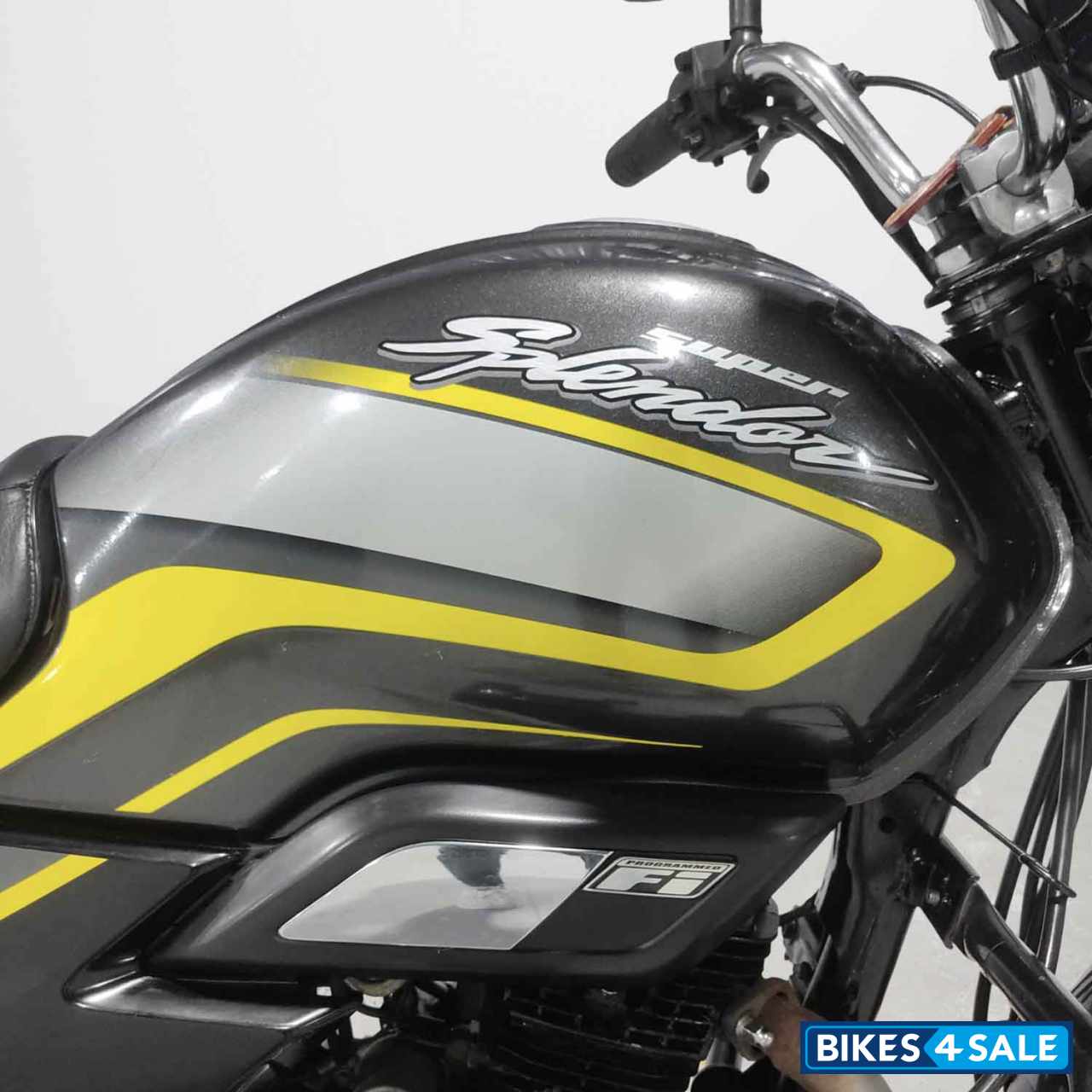 Hero Super Splendor BS6