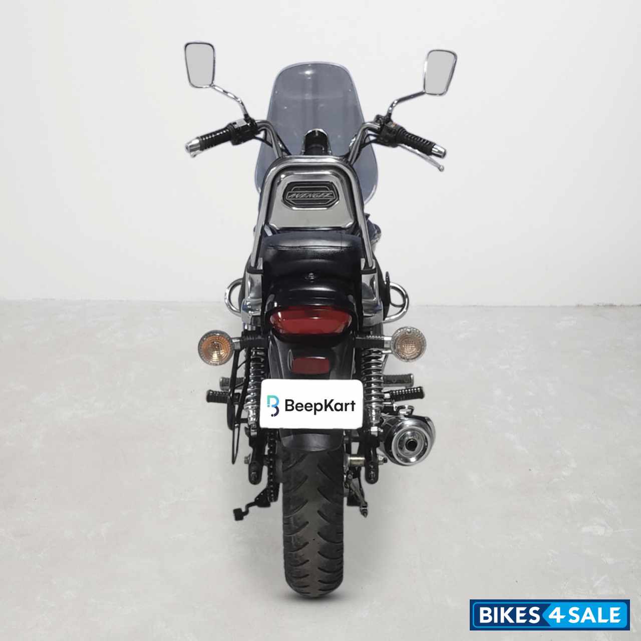 Bajaj Avenger Cruise 220