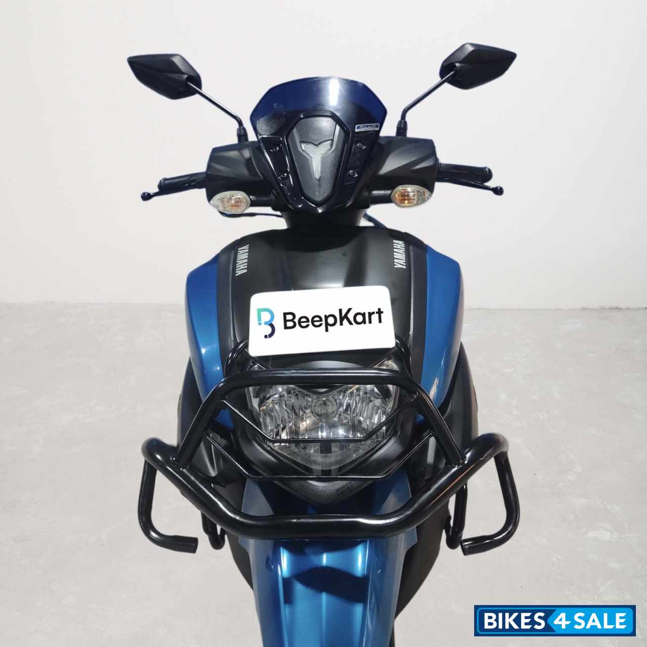 Yamaha Cygnus Ray ZR