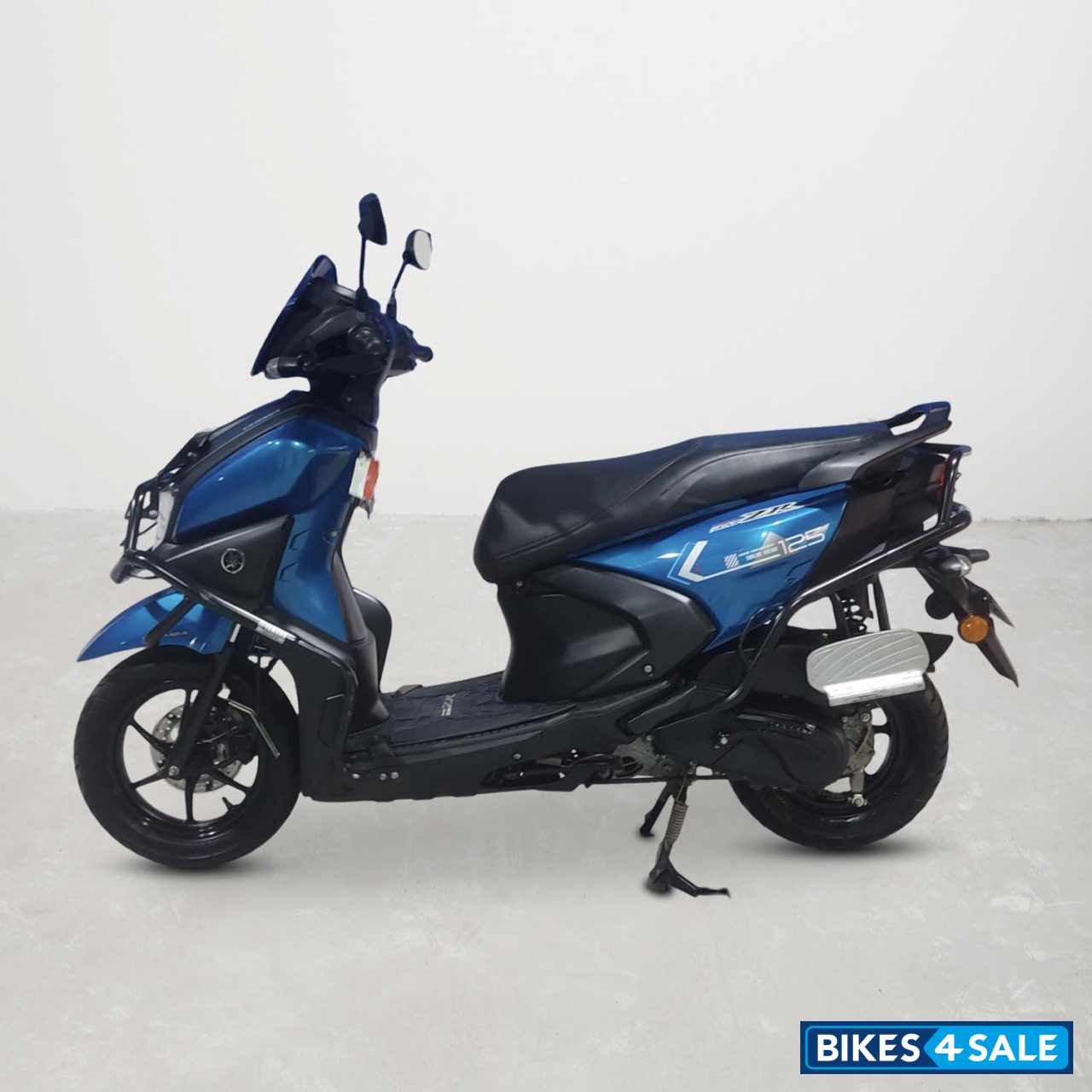 Yamaha Cygnus Ray ZR